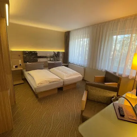 Szálloda Am Untersee 3*