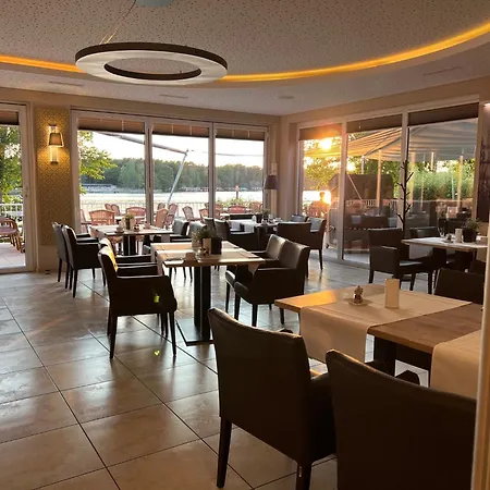 Szálloda Am Untersee Bantikow