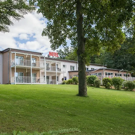Am Untersee 3*