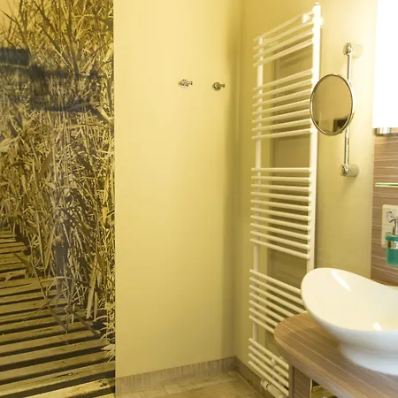 Hotel Am Untersee 3*