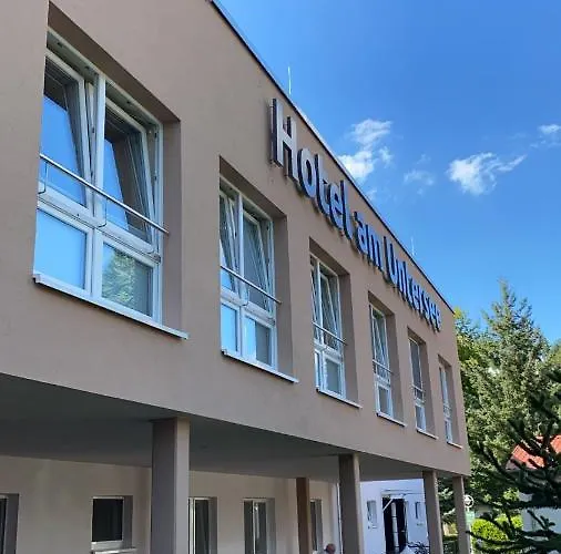 Hotel Am Untersee 3*