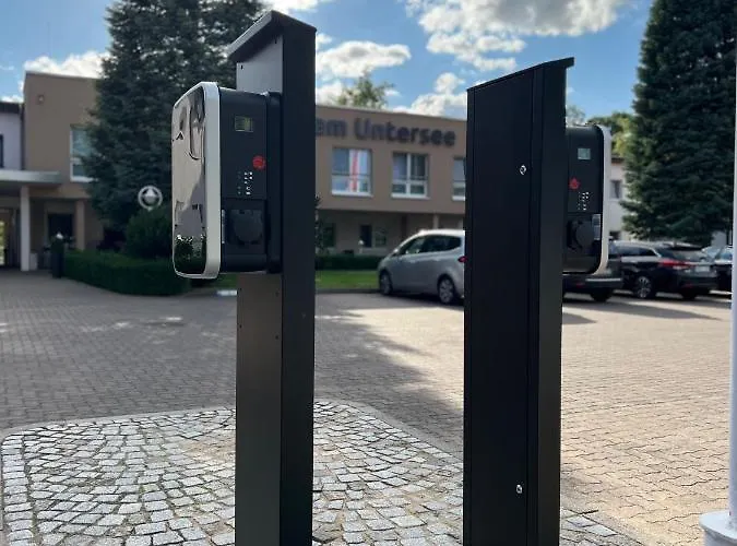 酒店 埃姆昂特斯酒店 Bantikow